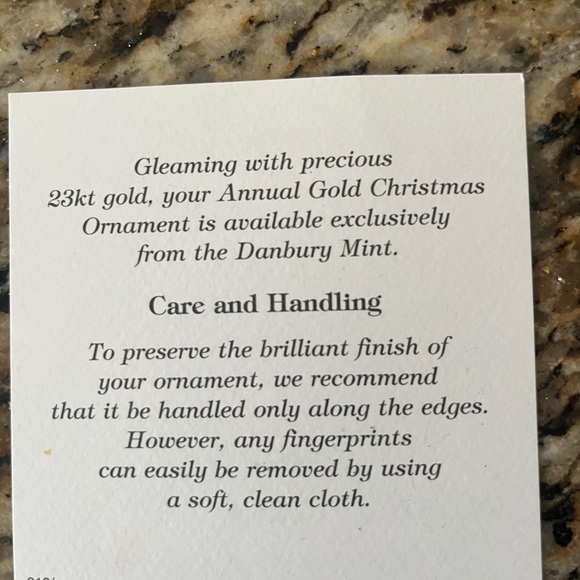 Danbury Mint Collection ornament - Picture 6 of 6